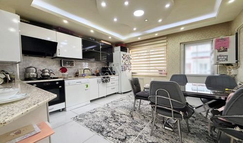 Vadi'den Karakaya'da Caddeye Komşu-full Yapılı-3+1 Daire !