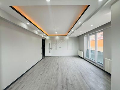 Güven'den Kapaklı'da Kombili,k.cam Balkonlu,ankastreli 2+1 Daire