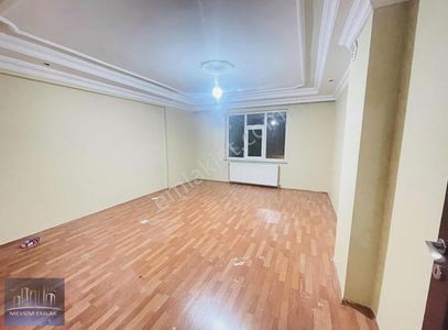 Mevsim Emlaktan Kiralık 3+1 Daire