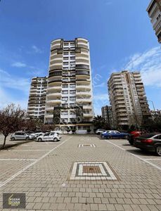 Kozan Divan Emlak'tan Kamuran Gök Rezidans'ta Lüks Geniş 4+1