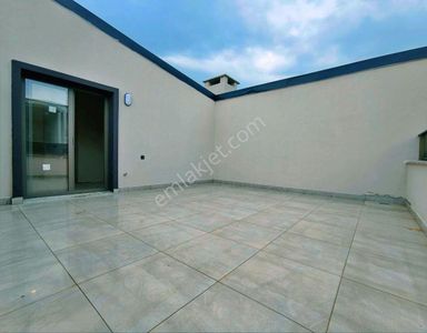 Uytundan Akçayda Yerden Isıtmalı Kapalı Otoparklı 2+1dubleks