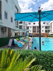 Sarısuda Lüks Site İçerisinde Dağ Manzaralı Katta Amerikan Mutfak 2+1 Kiralık Daire