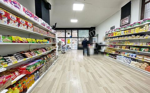 Kuşcağız'da Günsazak Caddesi Üzerinde 145m2 Satılık Dükkan