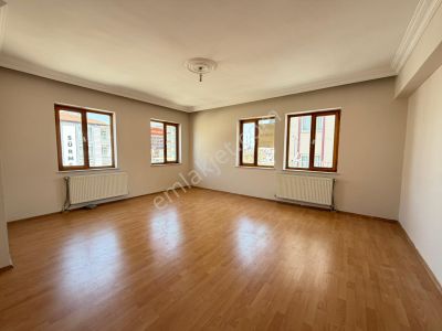 İlyas Mah Kiralık 3+1 Full Yapılı Asansörlü 2 Ara Kat Daire