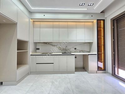 Denizli Şemikler De 2+1 125 M2 Cadde Üstünde Panjurlu Lüks Satılık Daire