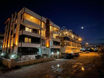 Yüksel'den Altınkumda Çift Teraslı Ebeveyn Banyolu Lux 4+1dublex