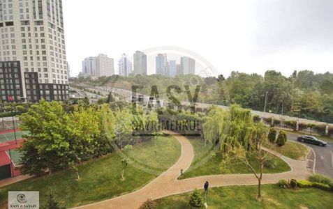 Maslak Mashattan Kiralık 1+1 Havuz Manzaralı Daire ***boş***kiralık