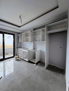 Kavaklı Yaşam Vadisi Dibinde Uygun Arakat!!