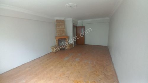 Beylikdüzü Gürpınar Kiralık 3+1 130 M² Sahile Ve Merkeze Yakın Asansörlü