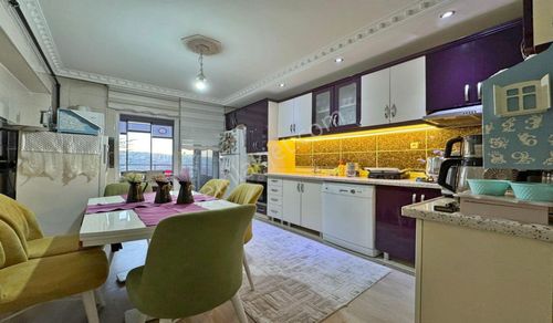 Kuşcağızda Çambaşı Cadde Yakını Yeni Binada Ful Yapılı Masrafsız