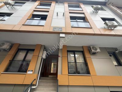 Fl Emlaktan Göztepe Metro E5 Yakını 2+1 Full Eşyalı Çatı Kat