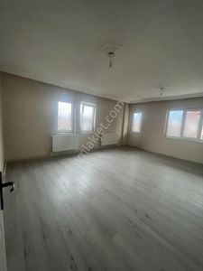 Denizli Asmalıevler De Aileye Uygun 3+1 Bahçe Katı