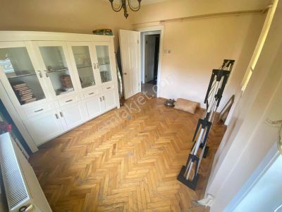 Altınköy Sitesinde Kiralık 3+1 İçi Yapılı Temiz Daire