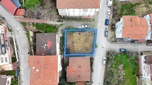 Gölcük Donanma'da Köşe Parsel - Satılık Arsa