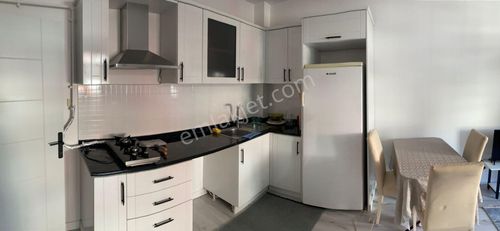 Sahibinden Şükrüpaşada Gölet Bölgesinde Eşyalı Arakat1+1klimalı