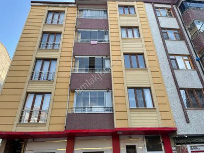 Mevsim Gayrimenkul'den Üniversiteye Çok Yakın 2+1 Satılık Daire