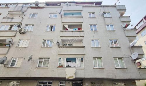 Cengiz Emlak'tan Çobançeşme'de Yatırımlık 2+1 Satılık Teras Kat