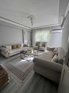 Kuşadası'nda Kaçmaz Fırsat 2 + 1 Acil Satılık Şehır Merkezınde