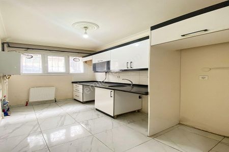 Merkezi Lokasyonda Haftanın Satar 2+1 Bahçeli Bahçe Katı Dairesi