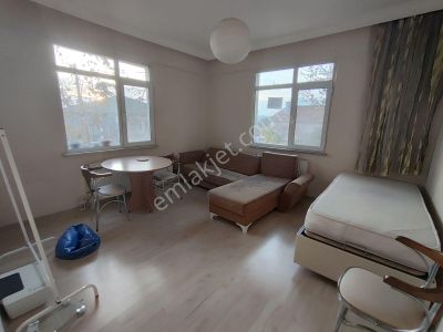 Beykoz Merkez Boğaz Manzaralı 1+1 Eşyalı Kiralık Daire