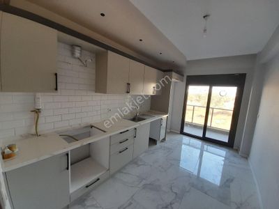 İzmir Bergama Fatih Mh 3+1 Arakat Kiralık Sıfır Daire