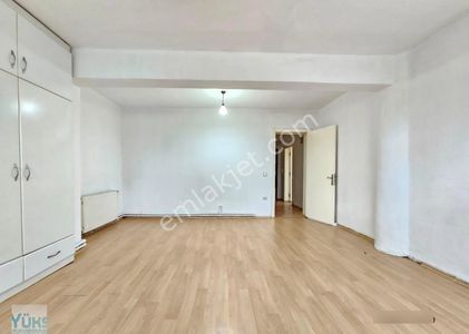 Denizli Adalet Mahallesinde Harika Konumda Kiralık Bahçe Katı Daire