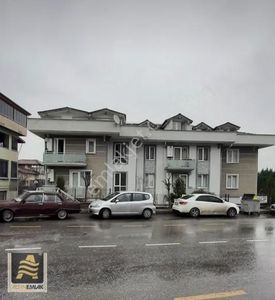 Serdivan İstiklal Mahallesinde Satılık 2+1 Apart Daire