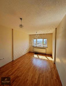 Üçkuyular Tokide Satılık 2+1 Daire