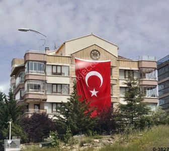 Çankaya Yukarı Dikmen Mahallesiinde Kiralık 2+1 Daire