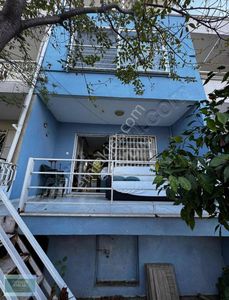 Denize 250mt Liman Bölgesi Tripleks Villa