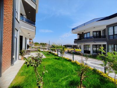 Yalova Merkez İki Bloklu Site İçerisinde Bahçe Dubleksi