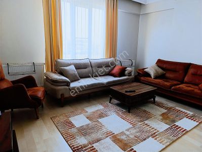 Çiftlikköy Merkezde Satılık 3+1 Çatı Dubleks Daire 180 M²