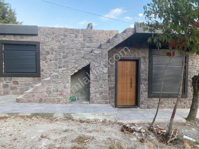 Golden Globy, Edremit Hanlar Bölgesinde Harika Doğa Manzaralı Satılık Dağ Evi Ve Tarla