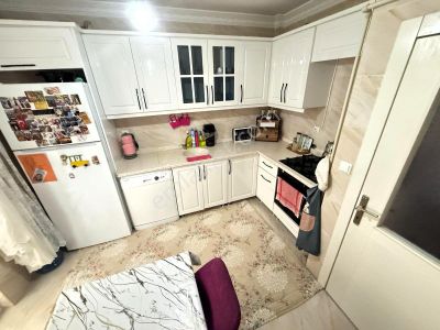 ꧁▇yılmaz'dan▇꧂cadde Üzerinde Masrafsız Yapılı Ara Kat 3+1 Daire