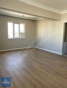 Turyap'tan Hasan Polatkan Blv.üzerinde Satılık 3+1