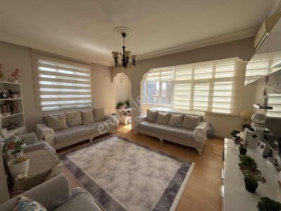 Muheteşem Konumda Bayrampaşada 2+1 100m2 Kat İrtifakı Satılık