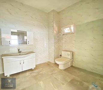 Sancaktepe Ana Cadde Satılık Dükkan 135m² Krediye Uygun