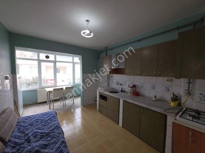 Balıkesir Plevne Mah.de Demirdağ Emlaktan Satılık 3+1 Kombili Daire