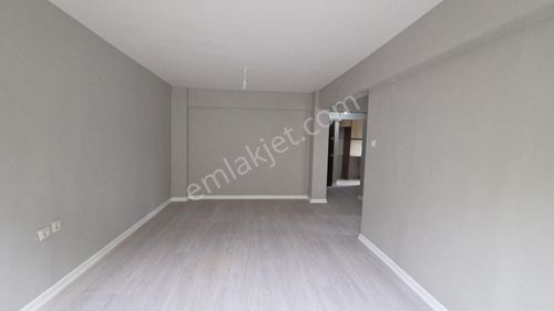 Sıfır Tadilatlı Asansörlü Arakat