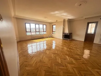 Emrah Mah. Yarenlik Sok'da 5+1 Kalabalık Aile İçin Fırsat