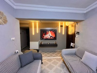 Serdivan Bahçelievler' De Bakımlı 2+1 Daire