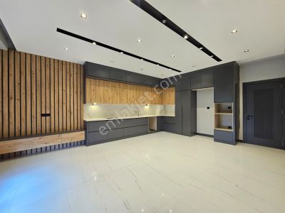 Denizli Göveçlikte 5+1 Daire Fiyatına Acil Satılık Ultra Lüks Villa