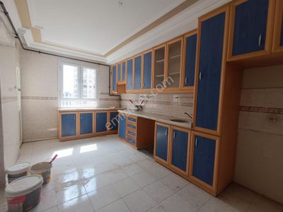 Toros Mahallesi Hayal Park Bulvar Üstü 3+1 Kapalı Mutfak+doğalgazlı+cam Balkonlu Satılık Daire