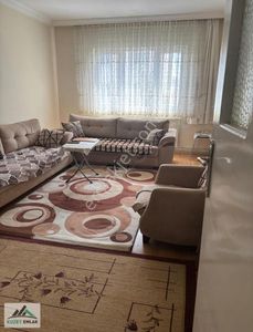 Kuzey Emlak'tan Mareşal Çakmak Mahallesinde Satılık 3+1 Daire