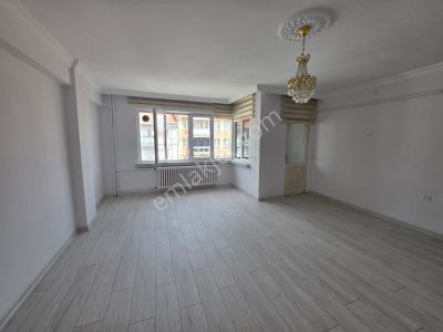 Vişnelik Taşköprü Cd Üzerinde Yenilenmiş Oturuma Hazır 3+1 Daire