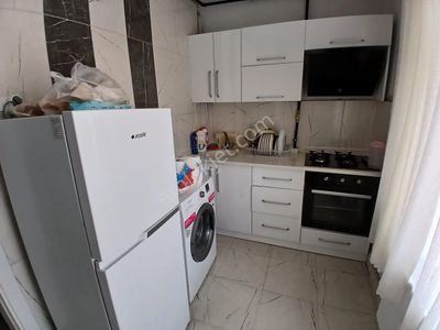 Akçay Emlak'tan Akşehir Çarşı Merkezde Eşyalı 2. Kat Kiralık 2+0 Daire