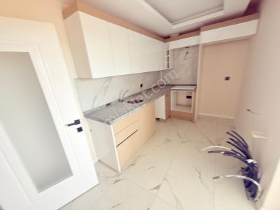 Yıldız'dan Kat Konumunda Altında Daire Olan Yüksek Kredili 3+1 !