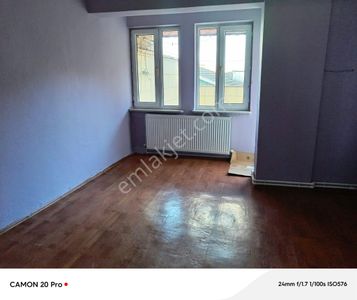 Bursa Yeşil Cami Arkasında 1+1 Kombili 55 M2 Daire Kiralık