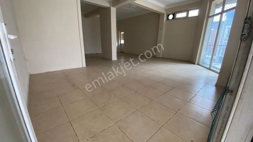 Buket Emlaktan Kiralık Dükkan