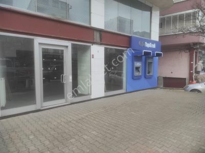 Vakfıkebirde Cadde Üzeri İşyeri